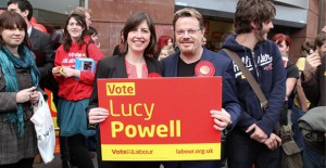 Lucy Powell with Labour supporter Eddie Izzard